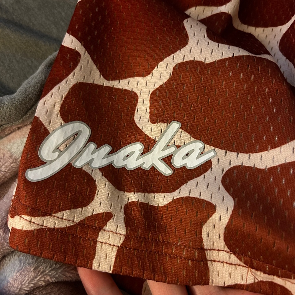 Inaka Power Shorts: giraffe print - Picture 7 of 7